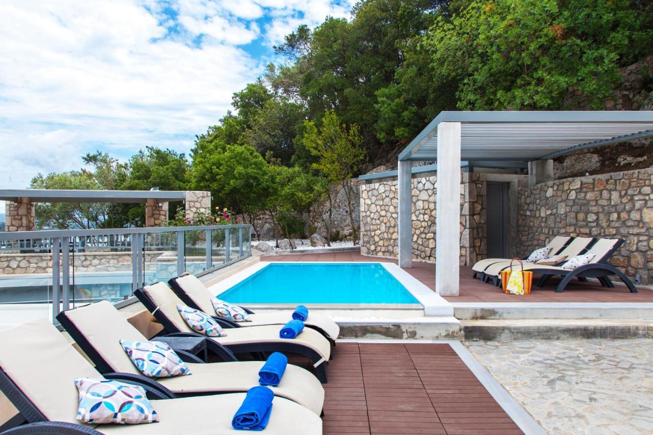 Thealos Village Aparthotel Lefkada リジア エクステリア 写真