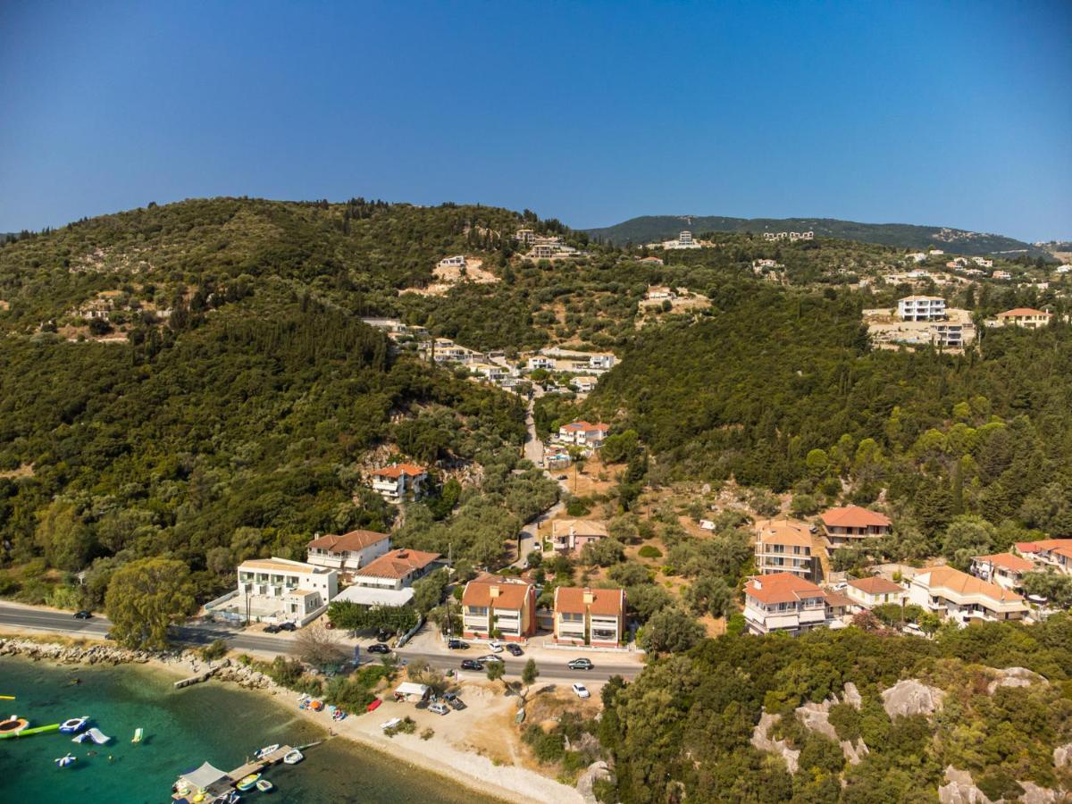Thealos Village Aparthotel Lefkada リジア エクステリア 写真