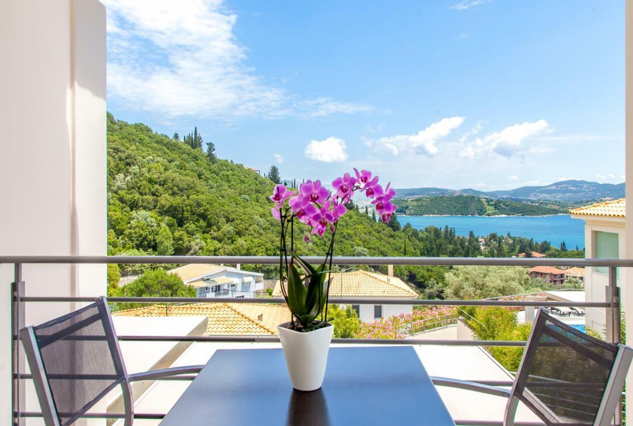 Thealos Village Aparthotel Lefkada リジア エクステリア 写真